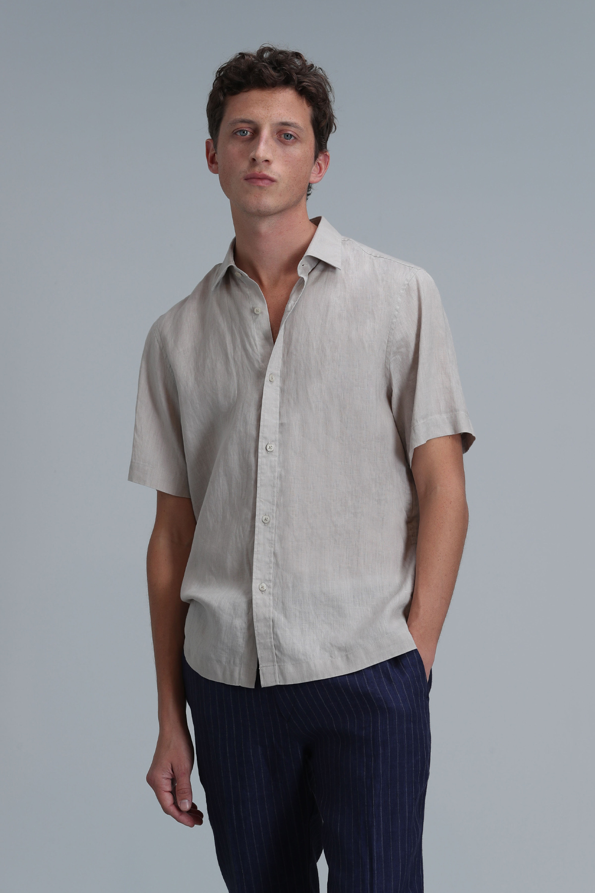 Bert Men Basic Shirt Lufian