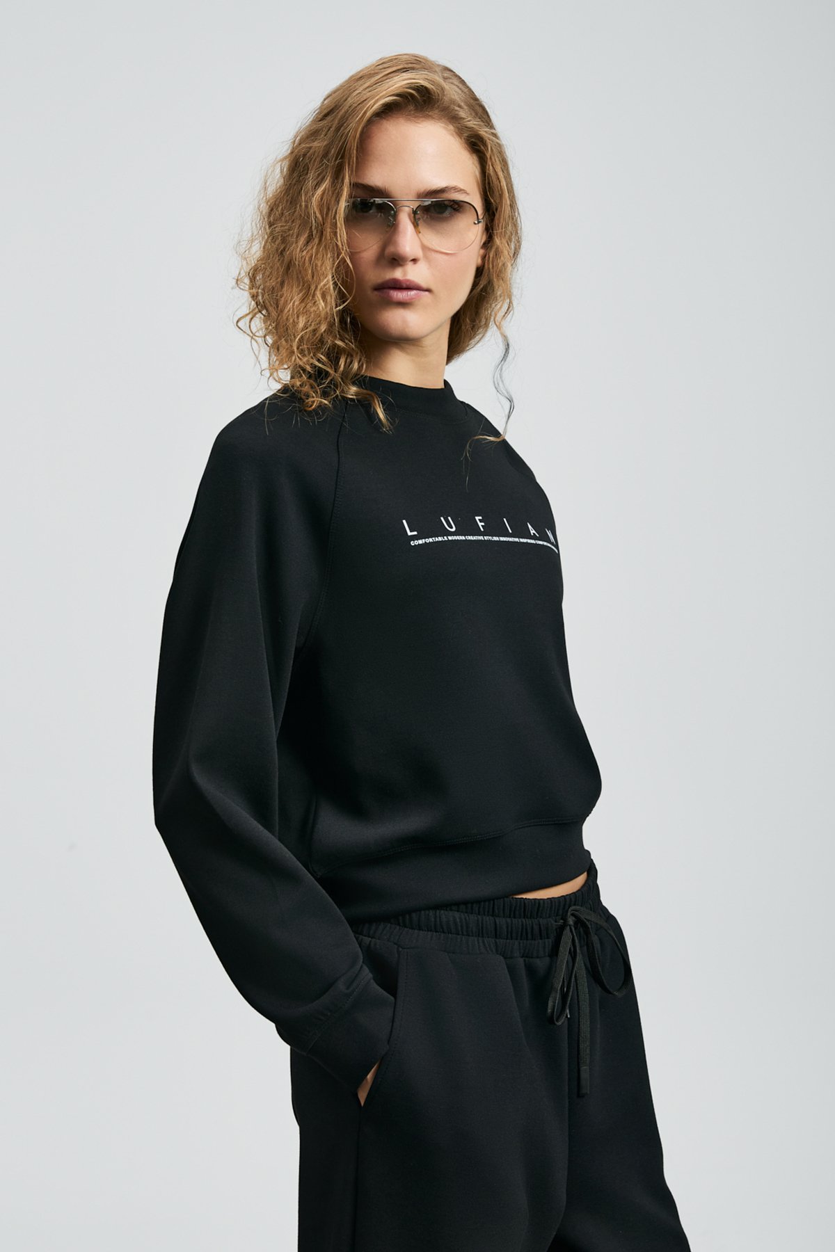 Woman Knitting Sweatsh Black - Lufian (1)