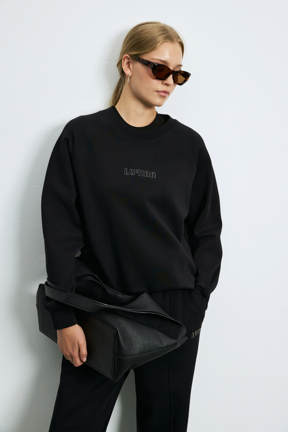 Woman Knitting Sweatsh Black - LUFIAN