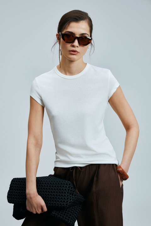 Ann Kadın T- Shırt Kırık Beyaz - Lufian