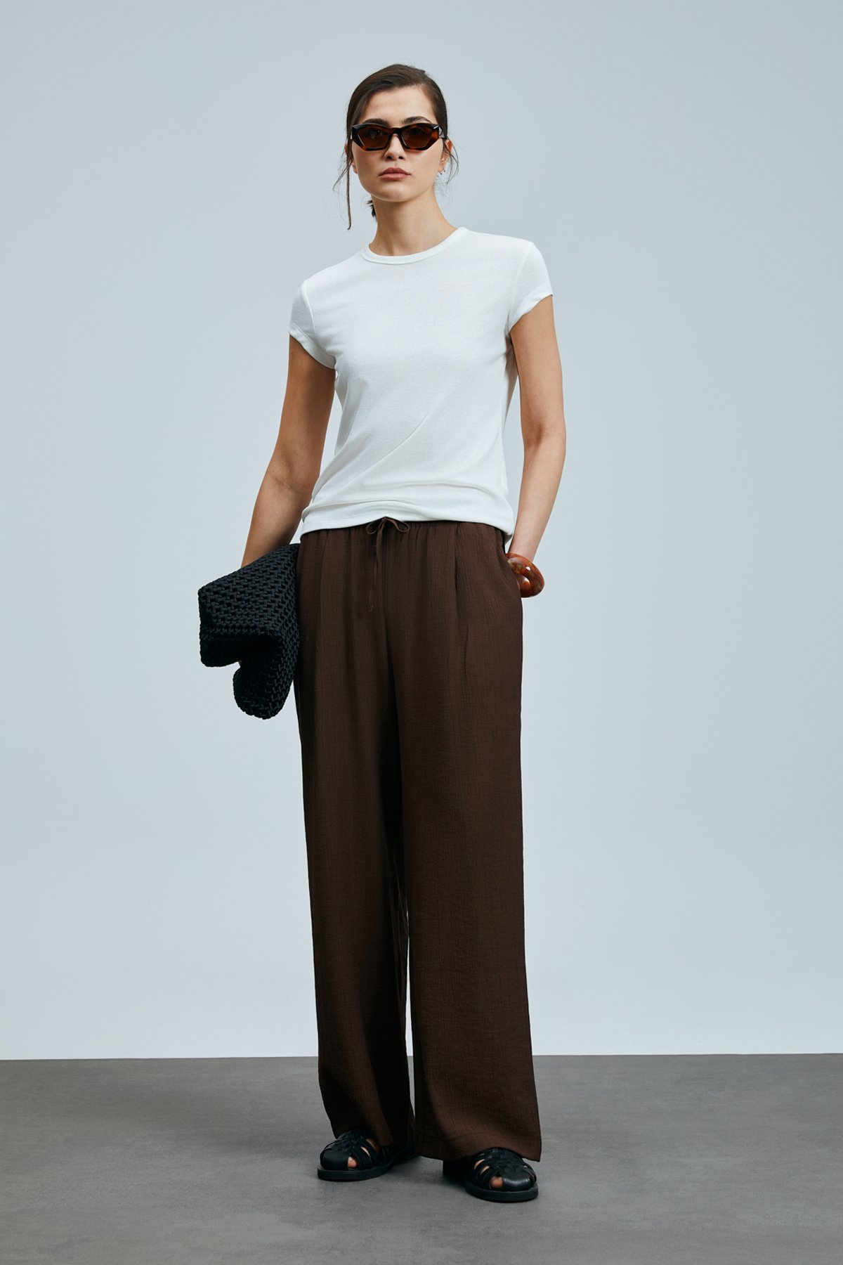 Ann Women's T-Shirt Off White - LUFIAN (1)