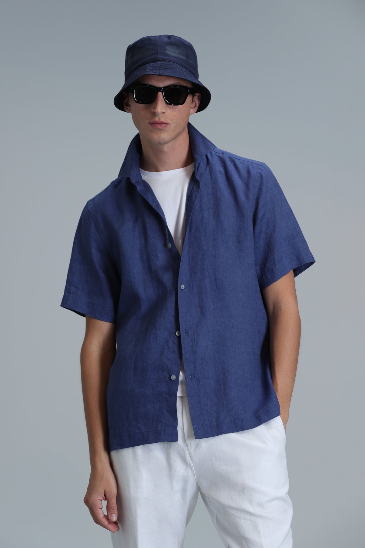 Bert Men Basic Shirt Comfort Fit Sax - Lufian