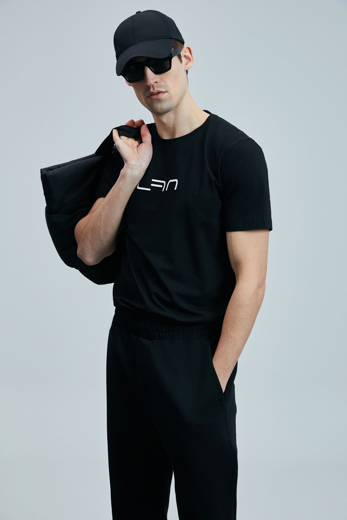 Blaze Modern Grafik T- Shirt Siyah - Lufian (1)