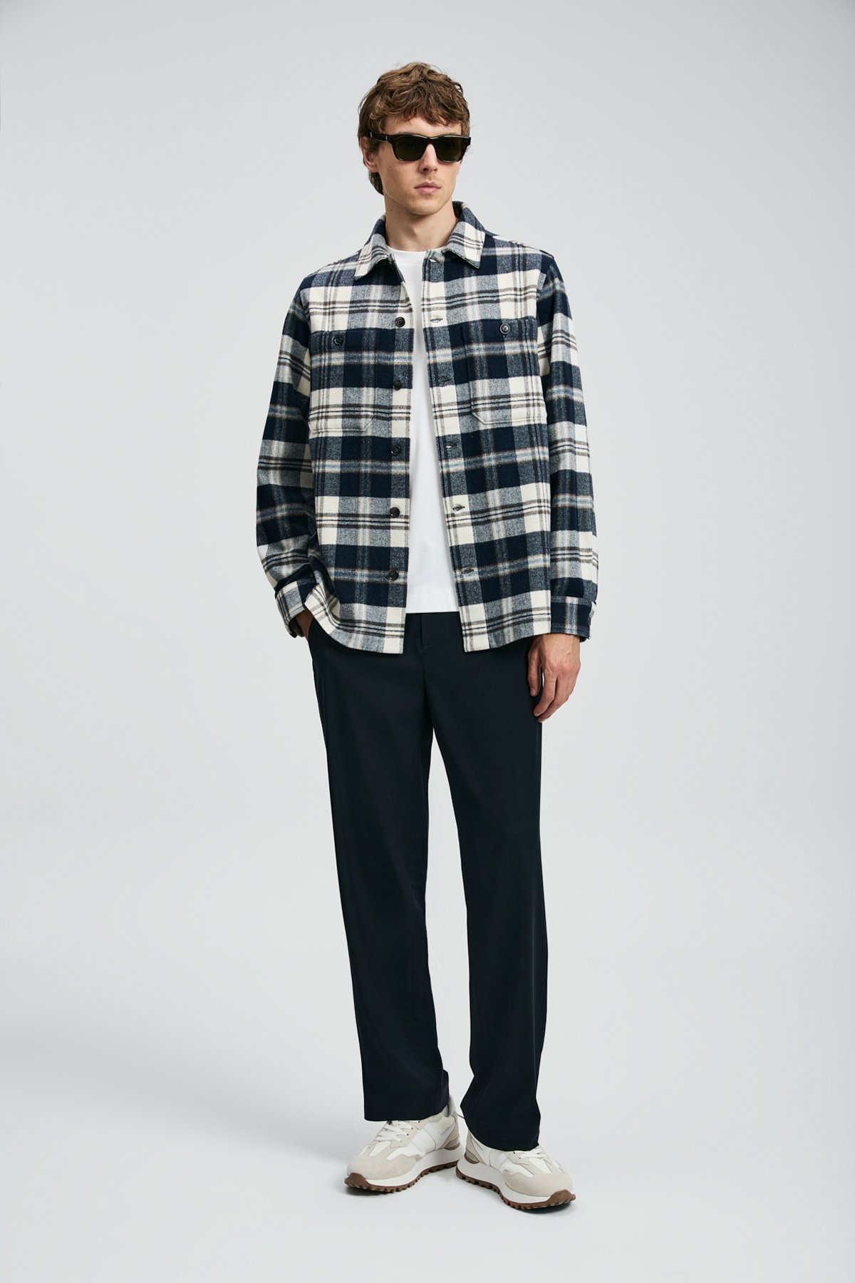 Kor Men's Basic Shirt Regular Fit Navy Blue - LUFIAN