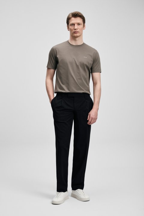 Bran Modern Graphic T-Shirt Mink - Lufian (1)