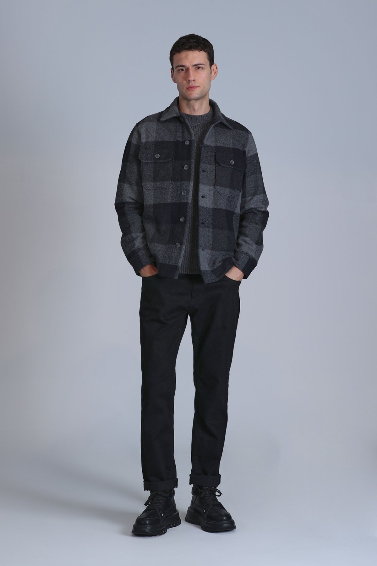 Broken Erkek Basic Gömlek Slim Fit Siyah - Lufian (1)