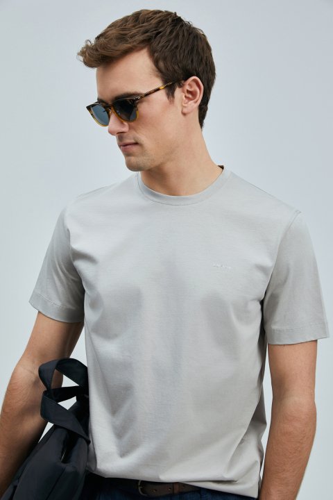 Bran Modern Graphic T-Shirt Beige - LUFIAN