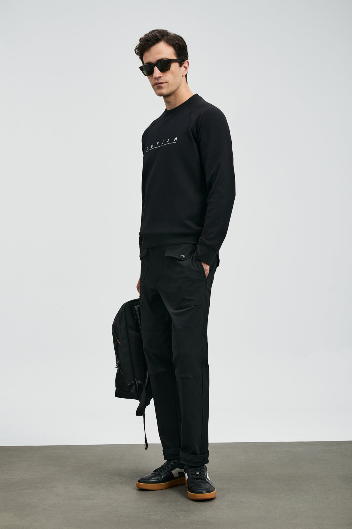 Cooper Schwarzer Sweatshirt - LUFIAN (1)