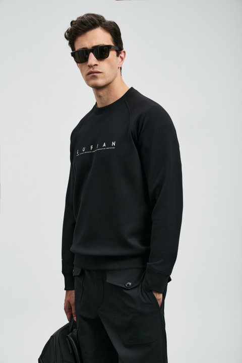 Cooper Schwarzer Sweatshirt - LUFIAN