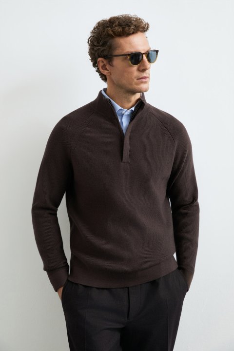 Gabi Strickpullover aus Baumwollmischung mit Reißverschluss und Stehkragen Braun - LUFIAN