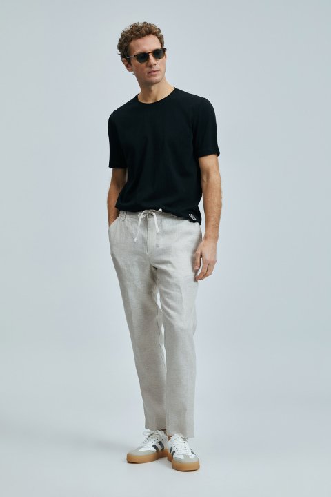 Junya Herren-Basic-T-Shirt Schwarz - LUFIAN