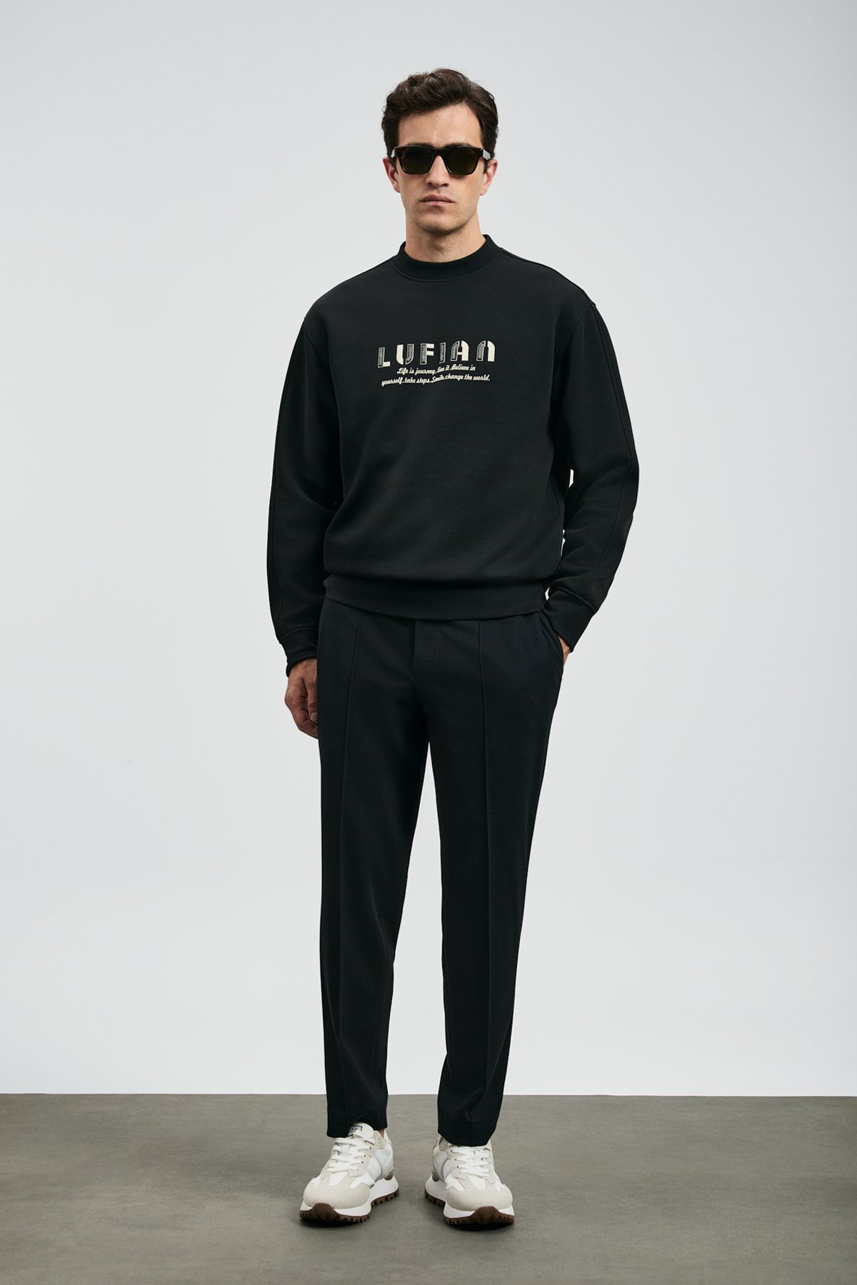 Oracle Schwarzer Sweatshirt - LUFIAN (1)