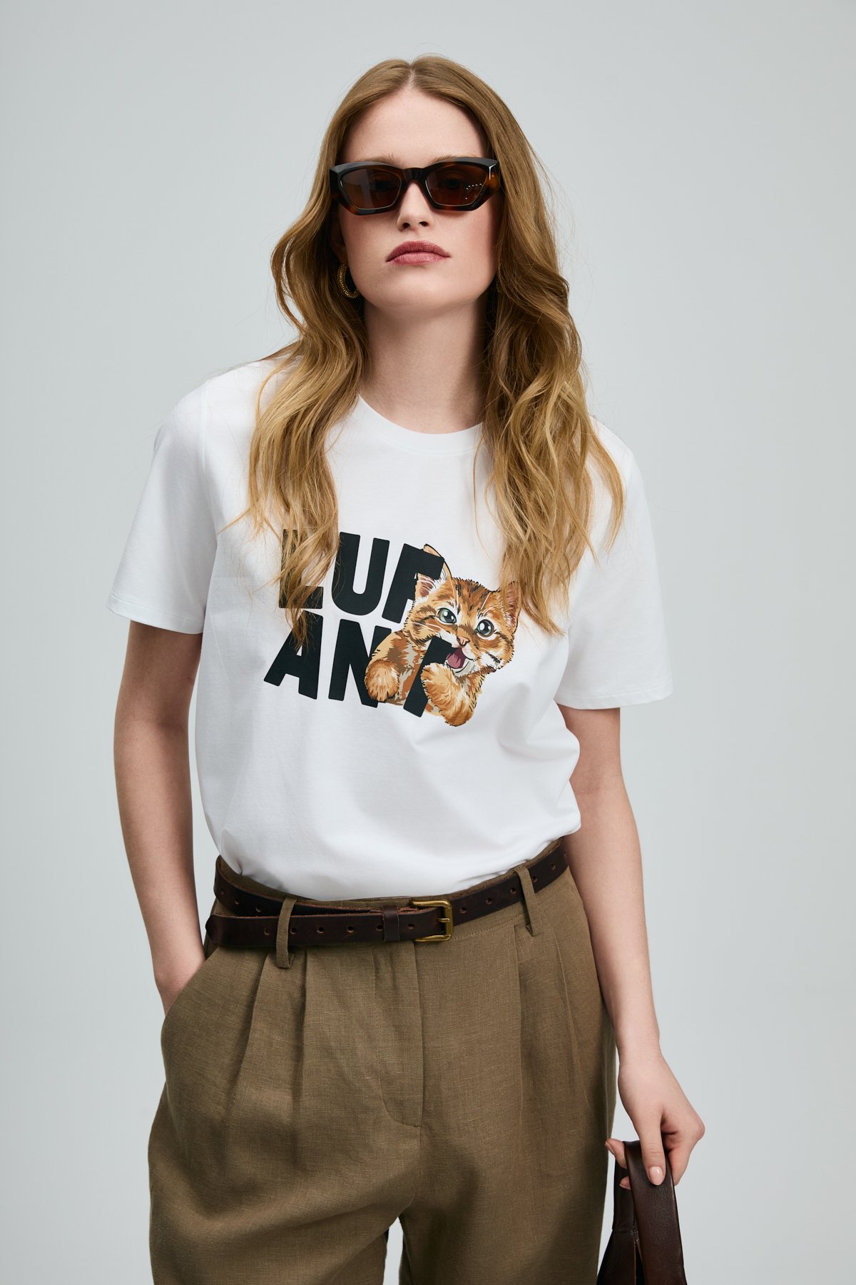Petıt Damen-T-Shirt in Off-White - LUFIAN