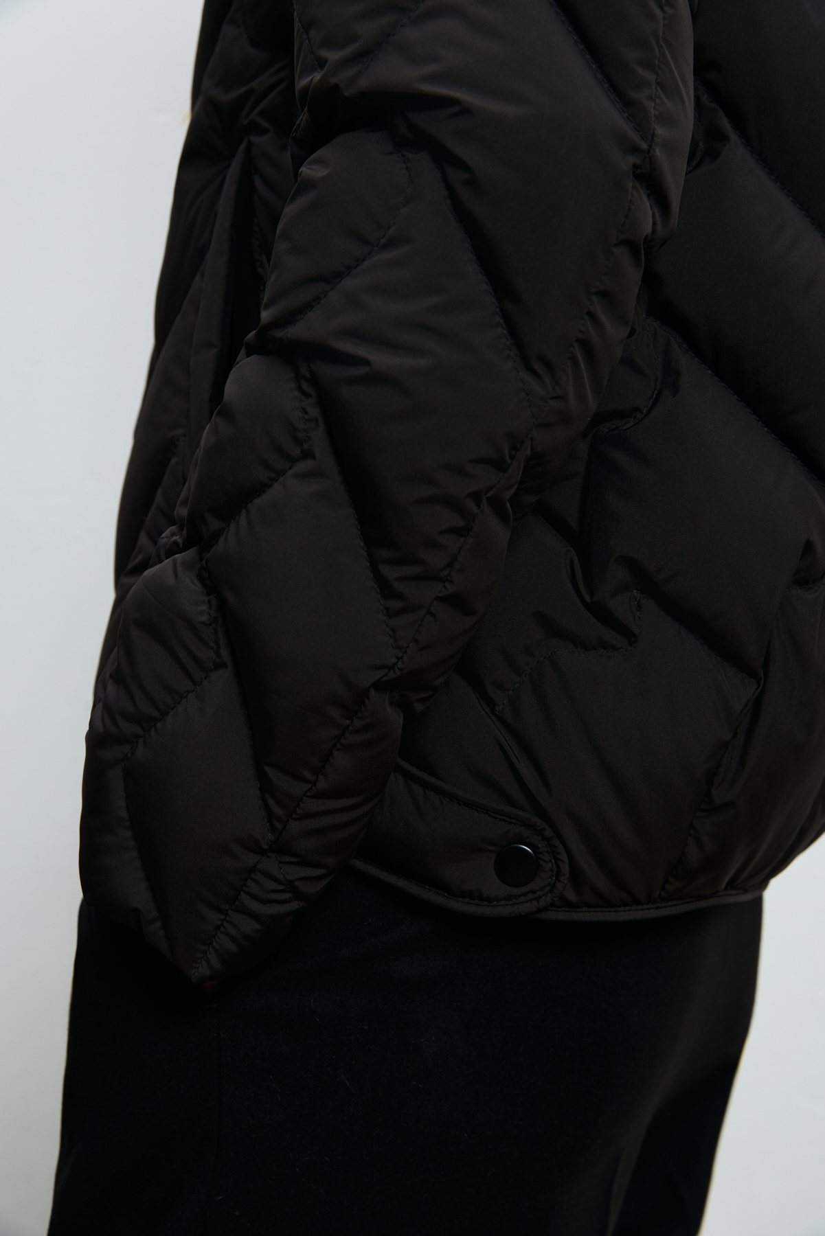 Kaztüyü Woman Coat Black - LUFIAN