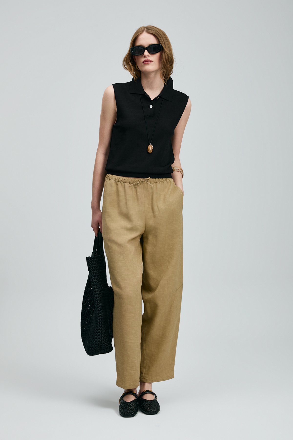 35% Acrylıc 27% Polyester 21%ptt 9% Nylon 6% Camel 2% Spandex Black - Lufian (1)