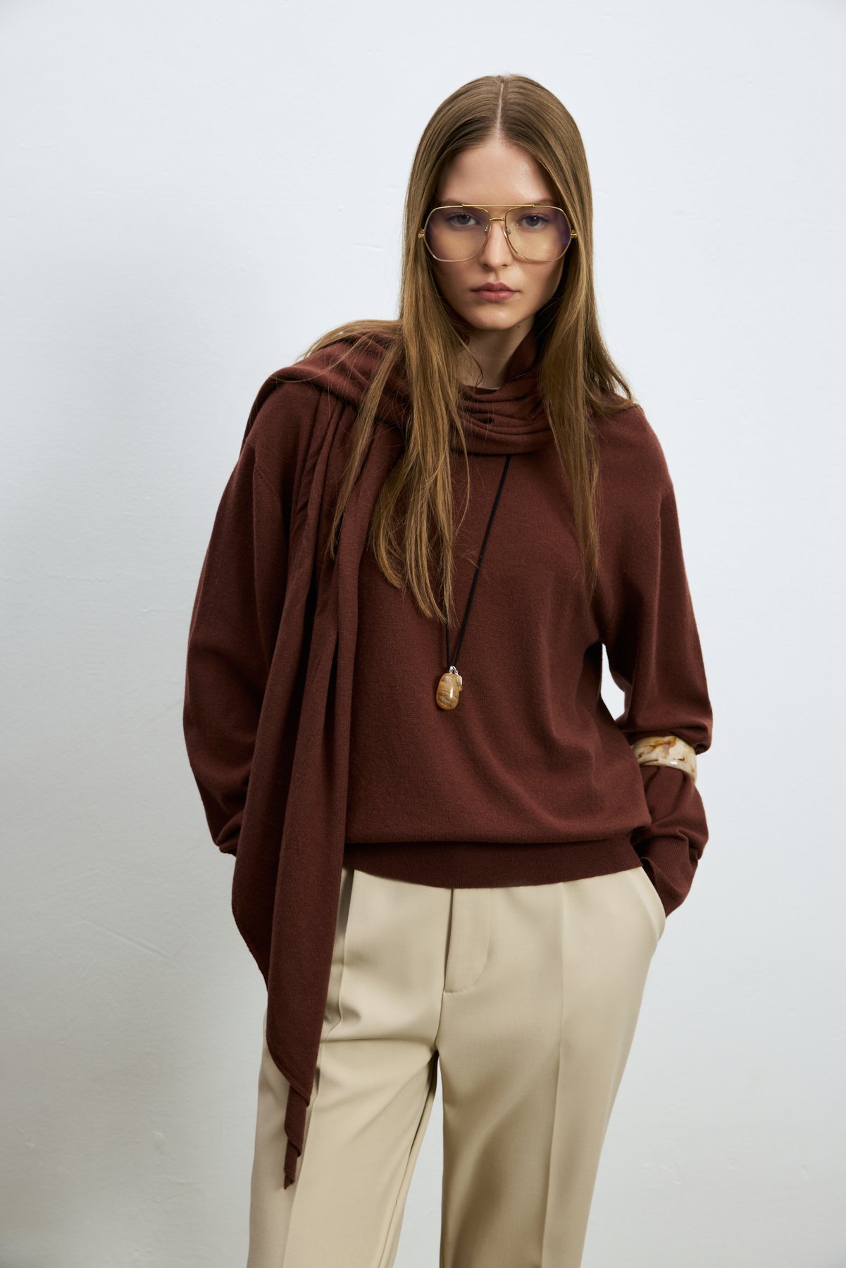 35% Acrylıc 27% Polyester 21%ptt 9% Nylon 6% Camel 2% Spandex Fırebrıck - LUFIAN