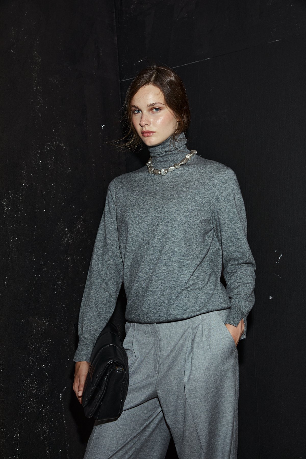 35% Acrylıc 27% Polyester 21%ptt 9% Nylon 6% Camel 2% Spandex Grey - Lufian (1)