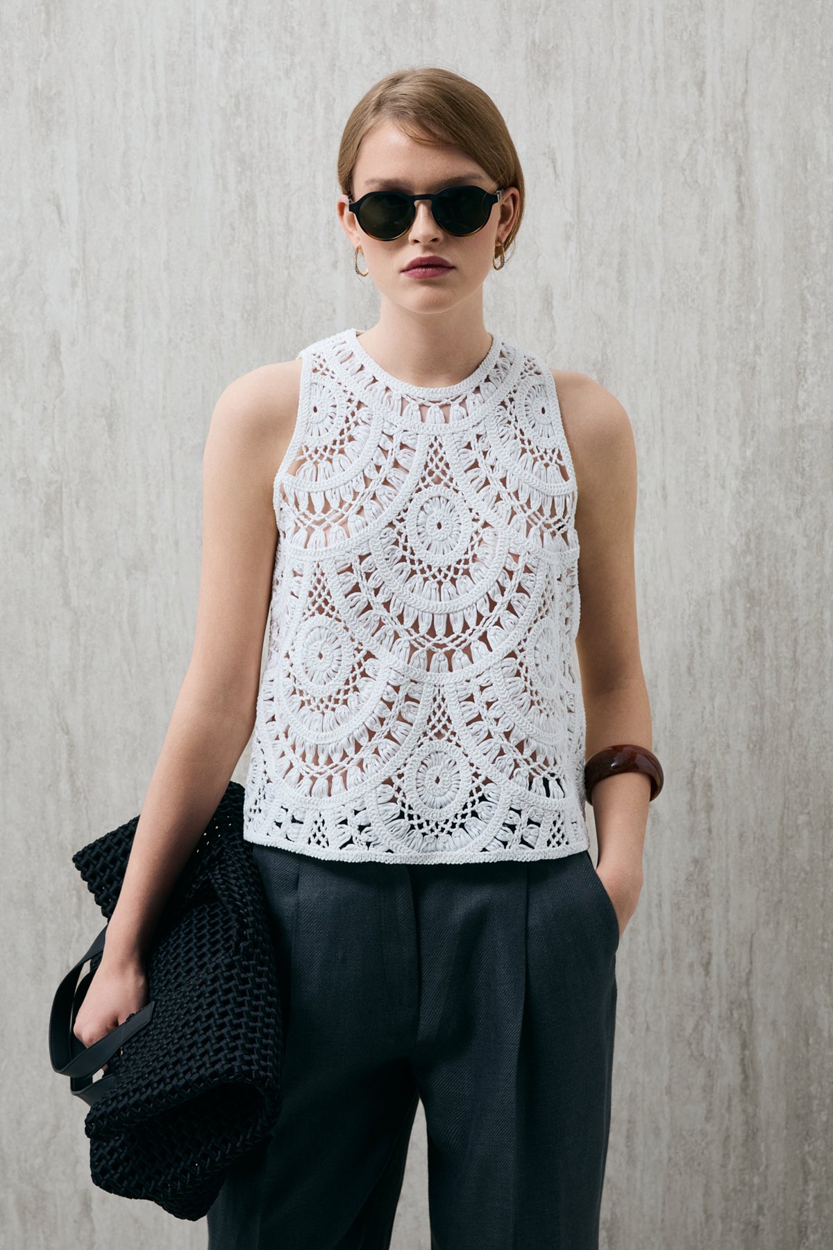 35% Acrylıc 27% Polyester 21%ptt 9% Nylon 6% Camel 2% Spandex Woman Knıtwear Tank Top Off Whıte - Lufian