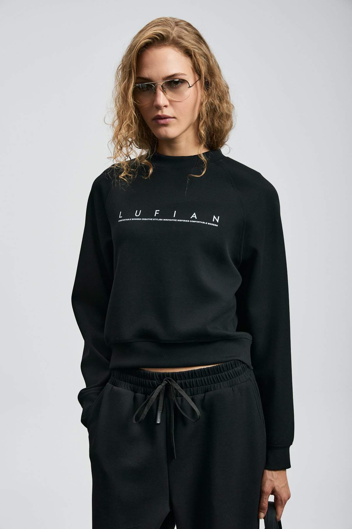 Adrıana Women's Knitted Sweatshirt Black - LUFIAN