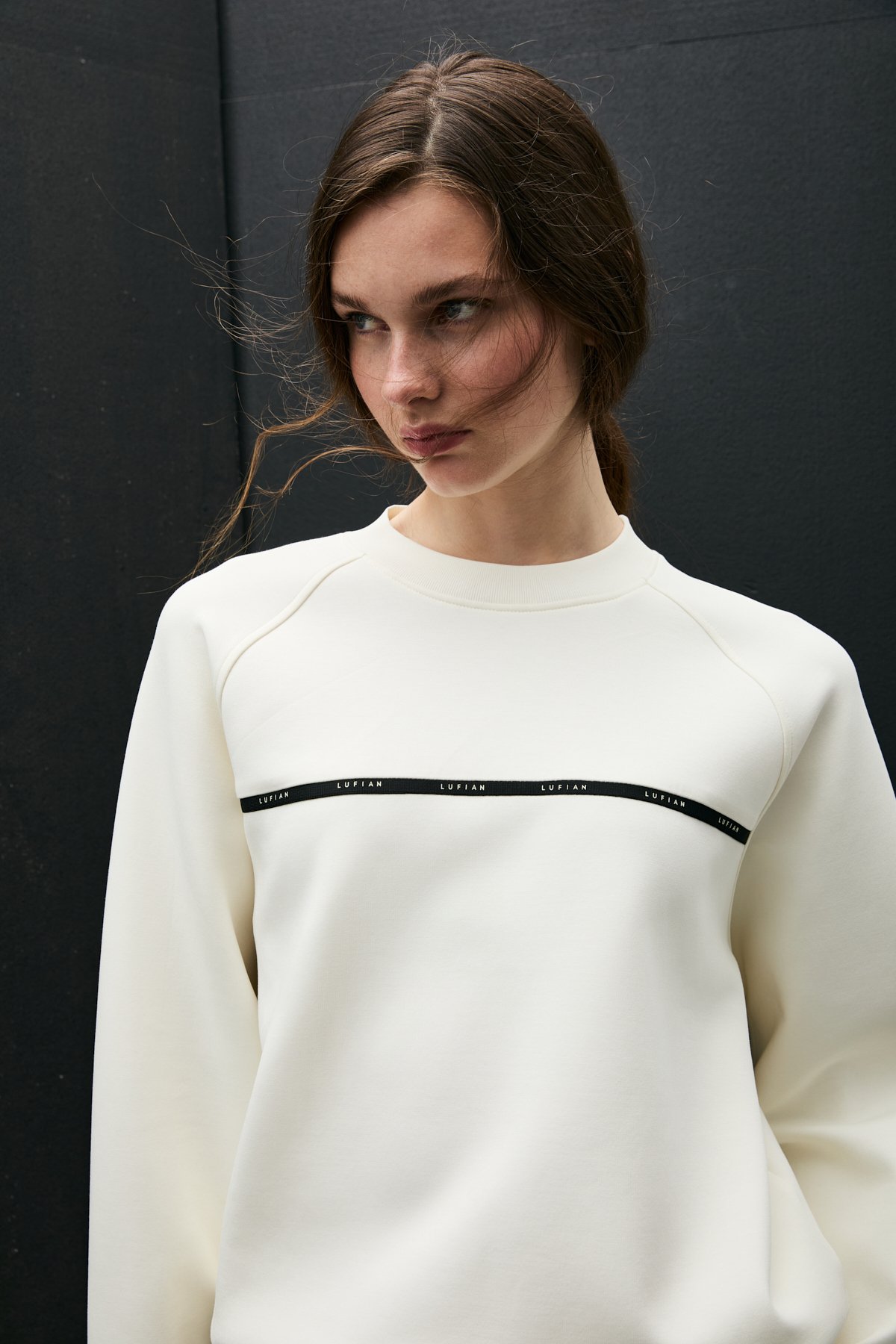 Angelına Women's Knitted Sweatshirt Off White - LUFIAN