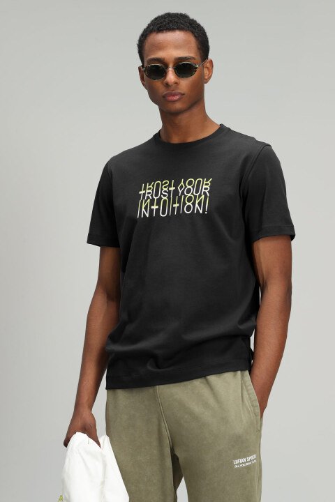 Arezzo Modern Graphic T- Shirt Black - Lufian