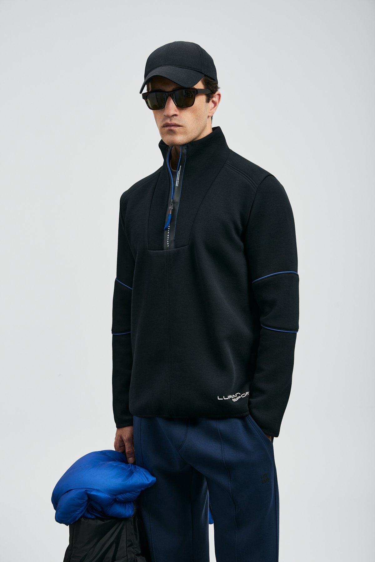 Art Men's Sweatshirt Black - LUFIAN