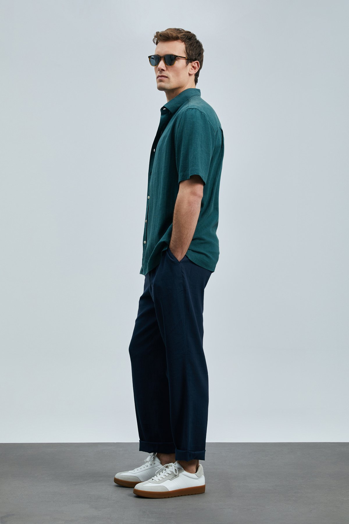 Bert Men's Basic Shirt Comfort Fit Green - LUFIAN