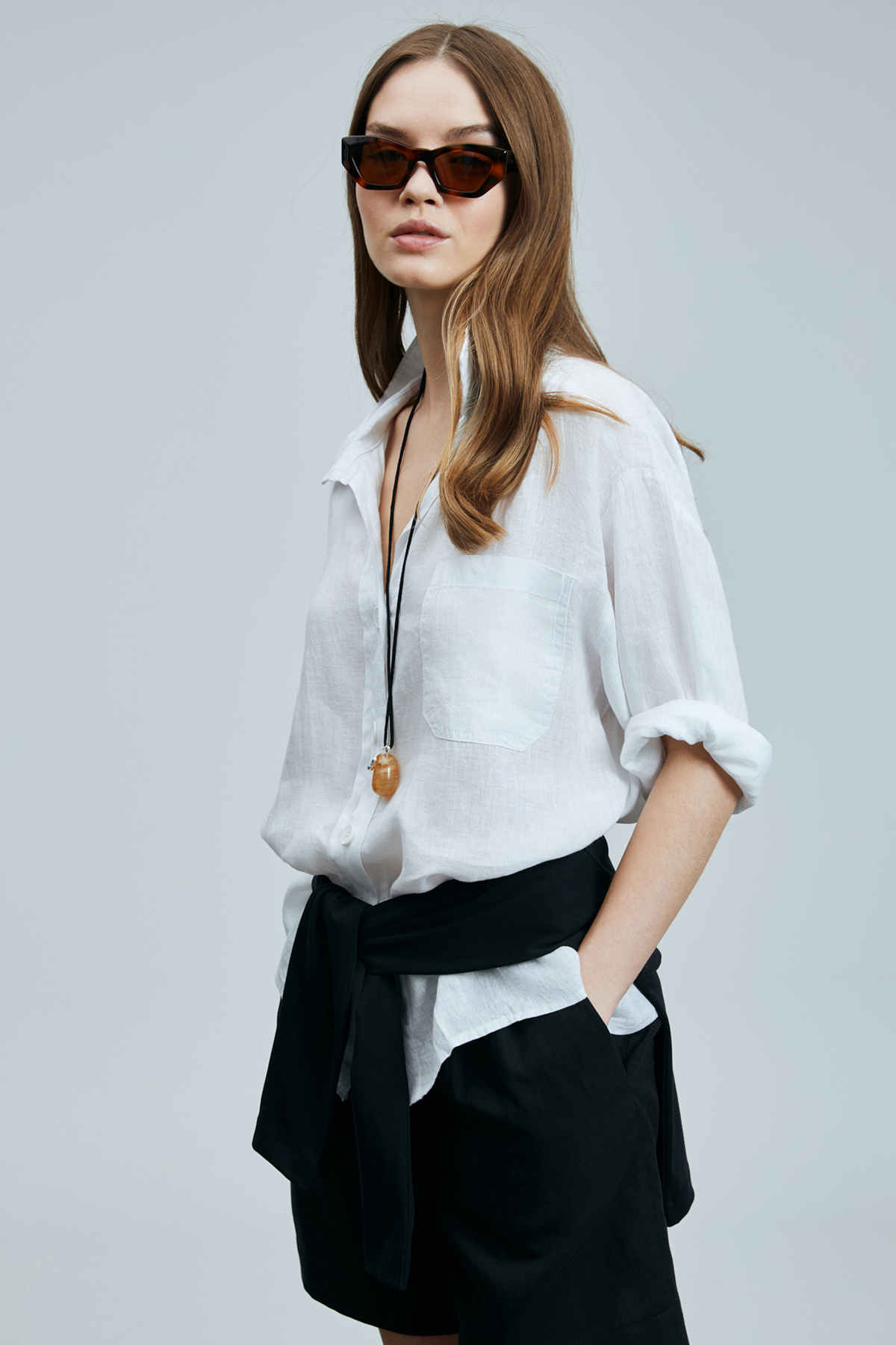 Born Whıte - Lufian