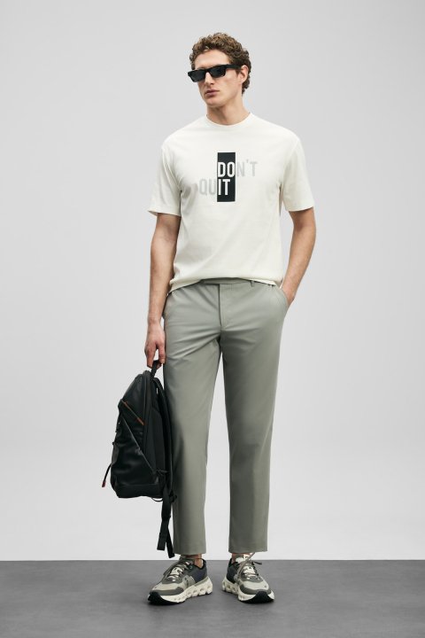 Carl Modern Graphic T-Shirt Off White - LUFIAN (1)