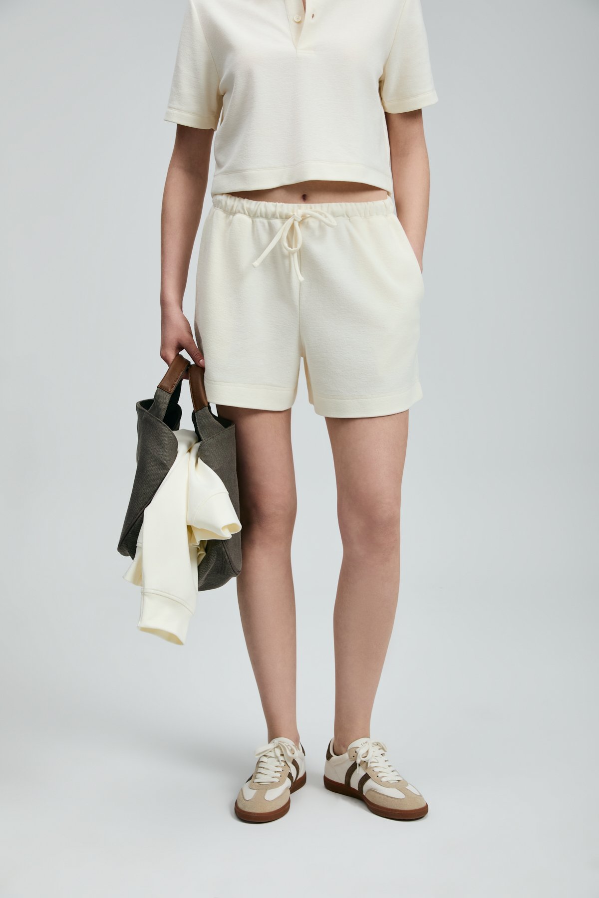 Celıa Women's Shorts Off White - LUFIAN (1)