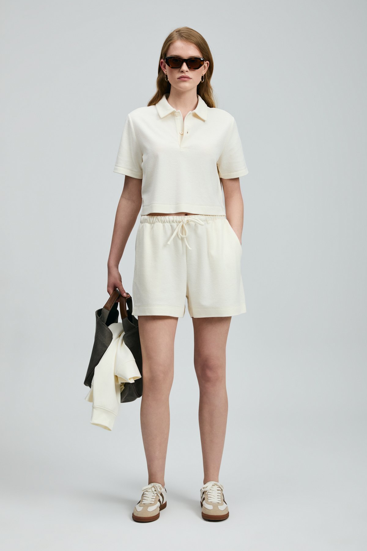 Celıa Women's Shorts Off White - LUFIAN