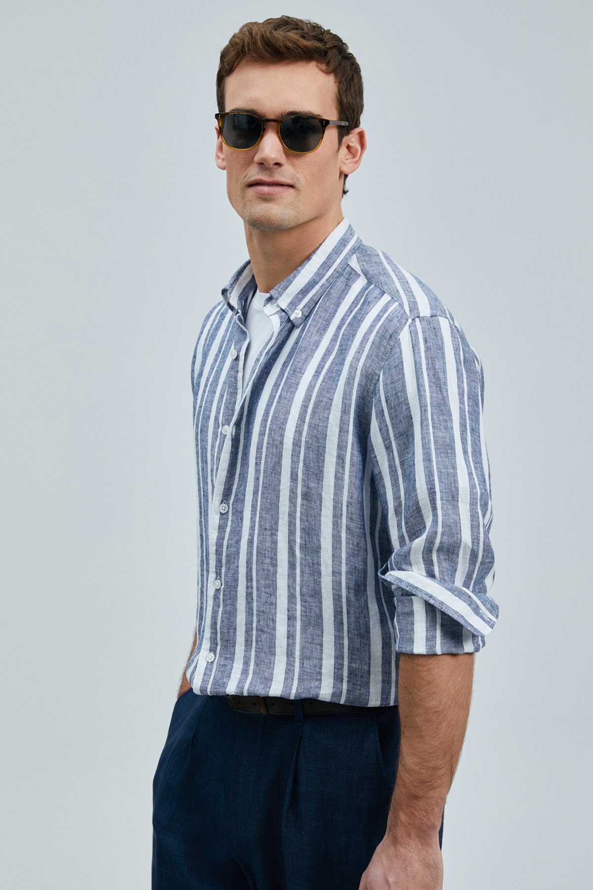 Conroy Men's Linen Shirt Regular Fit Navy Blue - LUFIAN