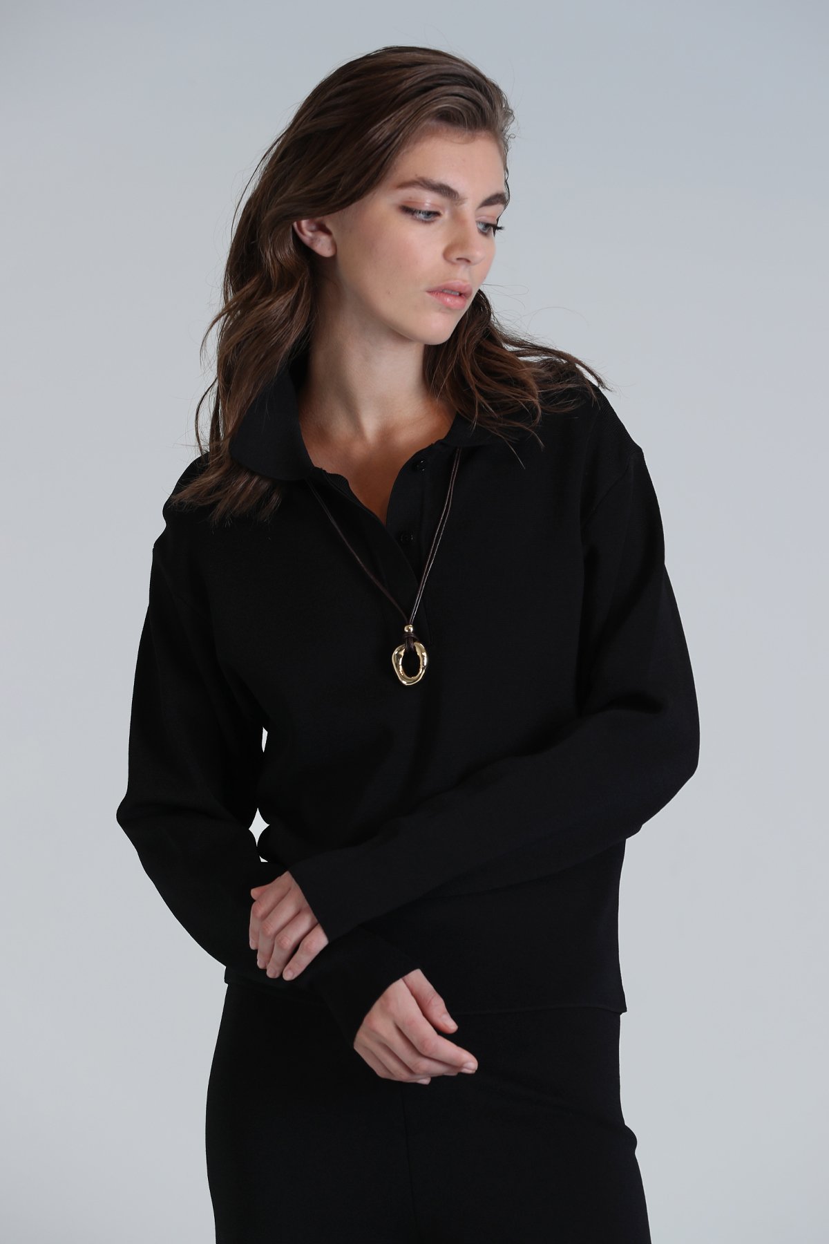 Conventry Women's Sweater Black - LUFIAN