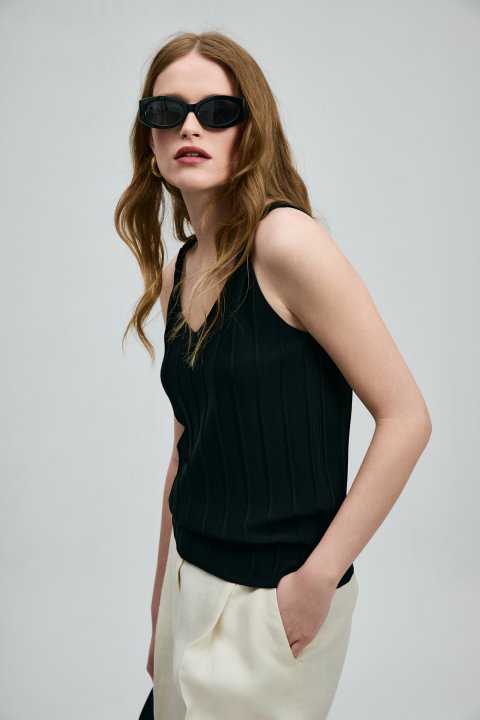 Darla Women's Knitwear Undershirt Black - LUFIAN