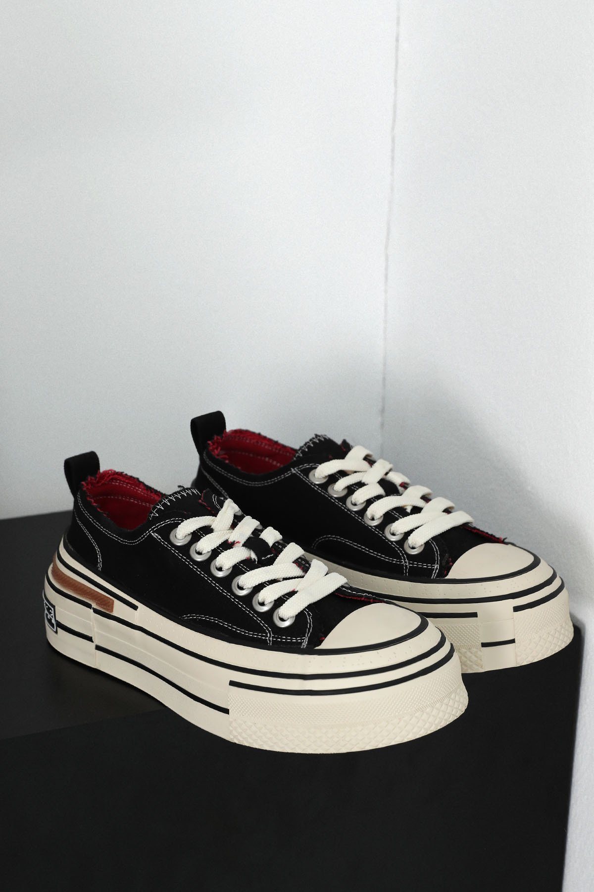 Elena Women's Sneaker Shoes Black - LUFIAN (1)