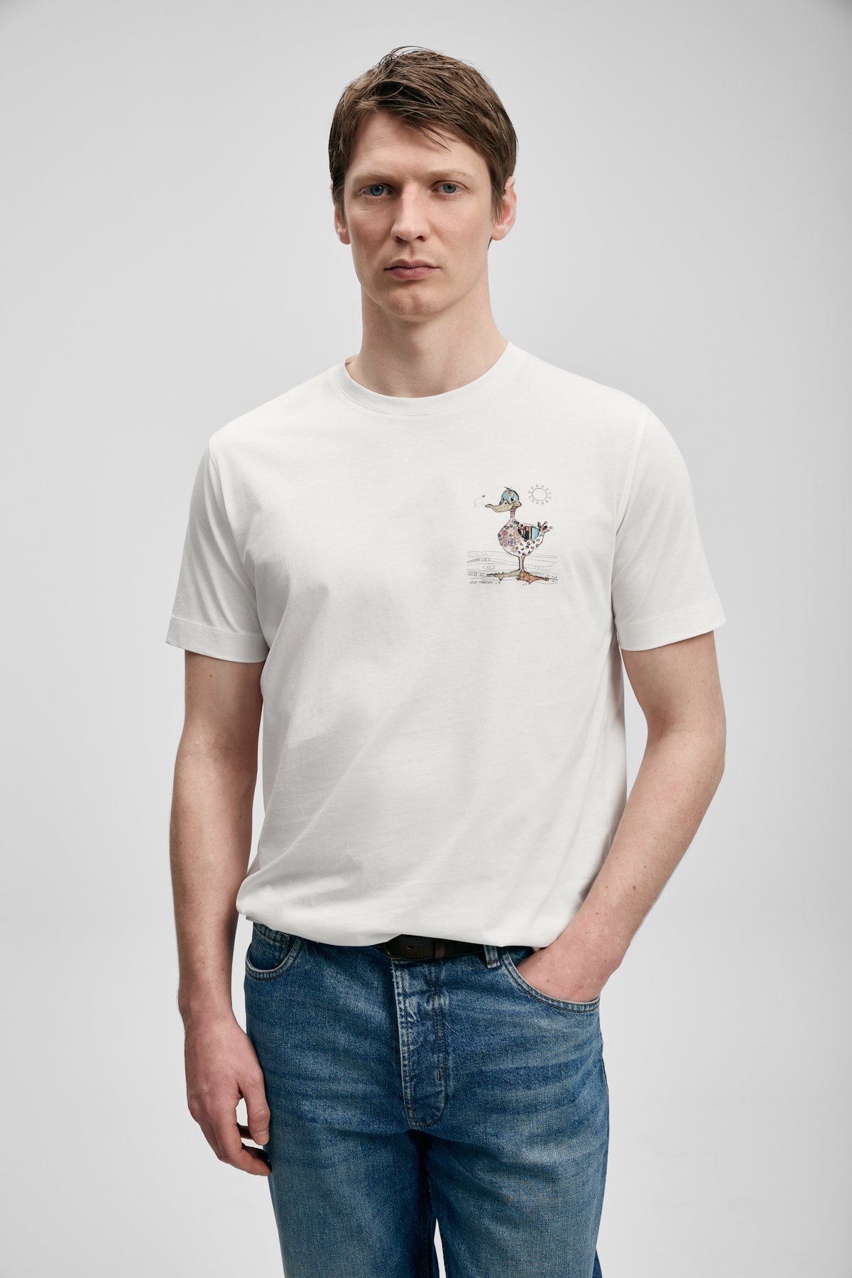 Fınx Modern Graphic T-Shirt Off White - LUFIAN