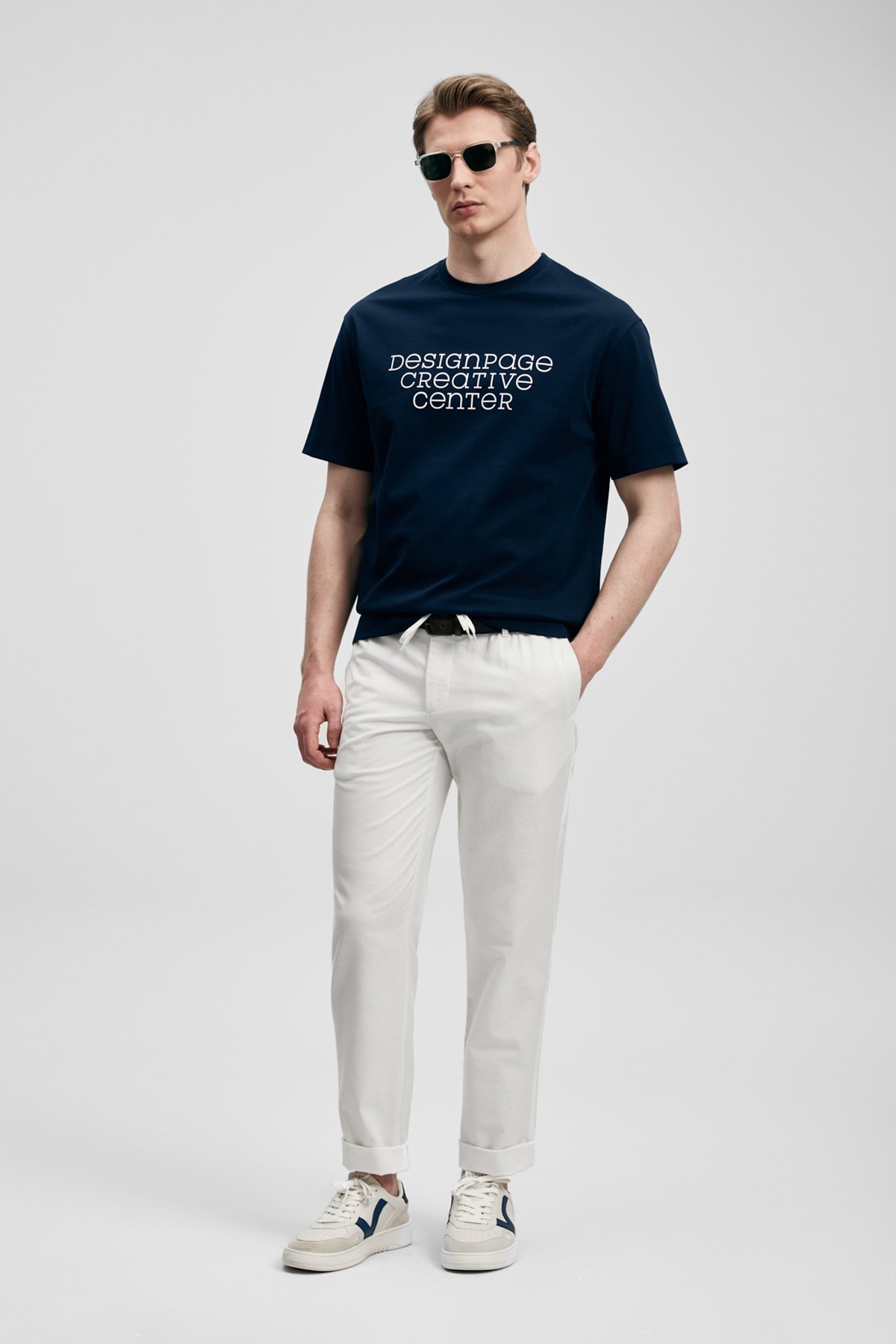 Frank Modern Graphic T-Shirt Navy Blue - LUFIAN