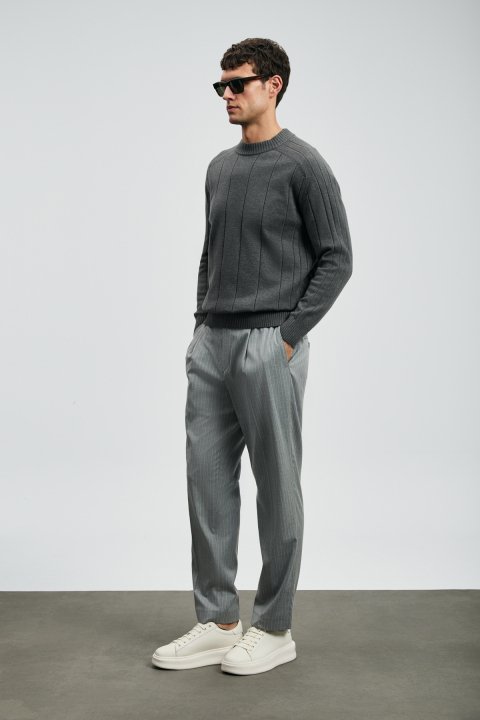 Grand Men's Sweater Dark Gray - LUFIAN