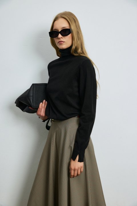 35% Acrylıc 27% Polyester 21%ptt 9% Nylon 6% Camel 2% Spandex Black - LUFIAN