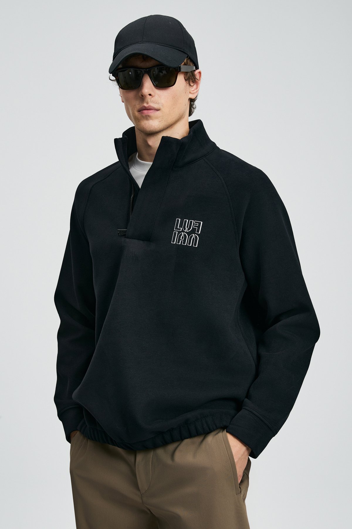Hazel Men's Sweatshirt Black - LUFIAN