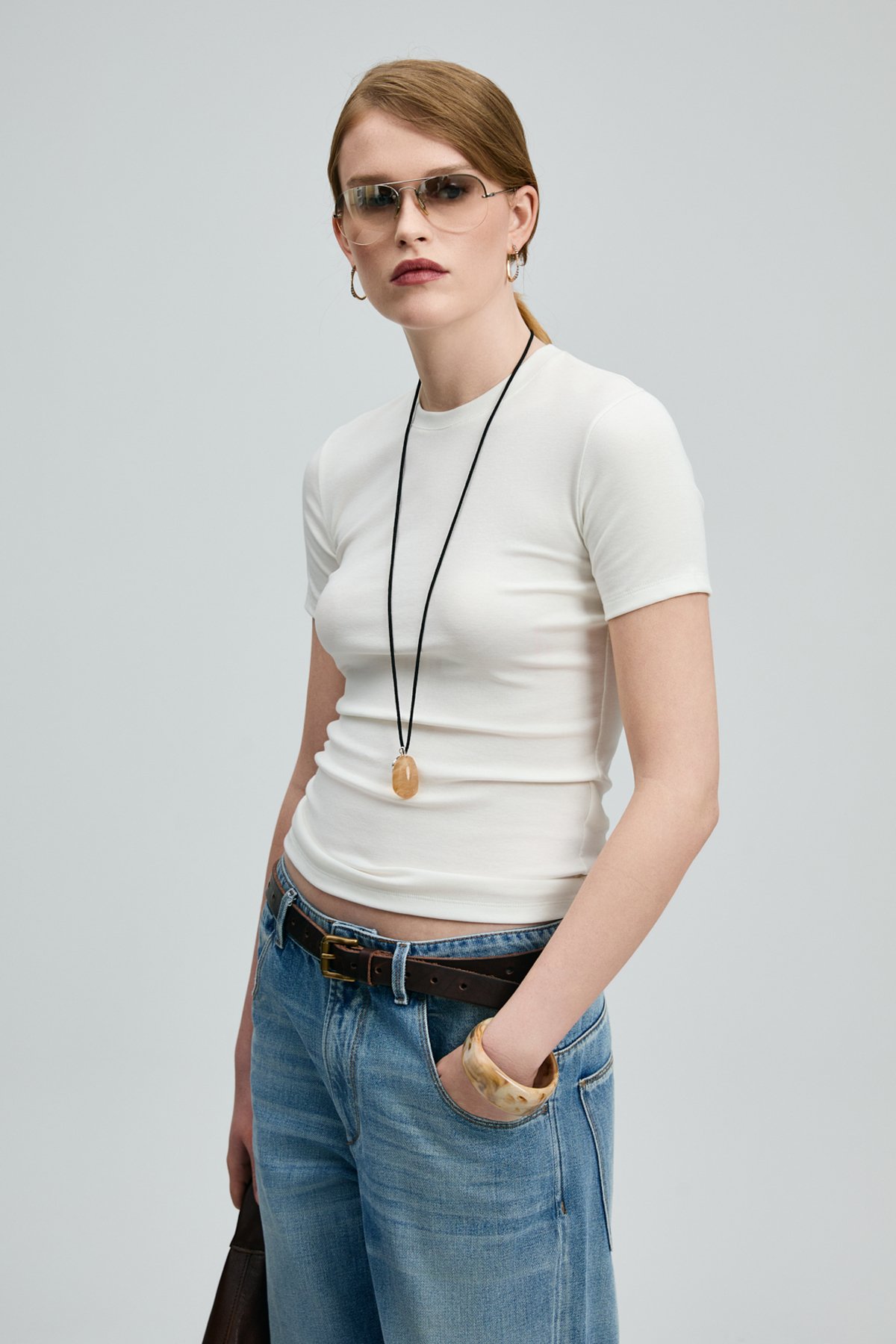 Hılton Women's T-Shirt Off White - LUFIAN