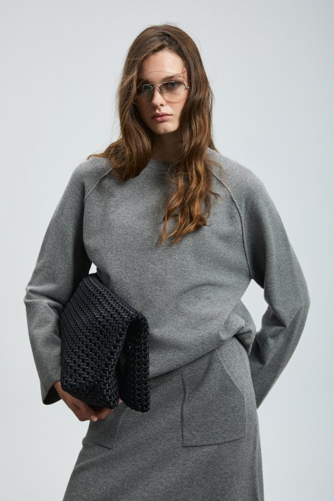 Holly Women's Sweater Mink - LUFIAN