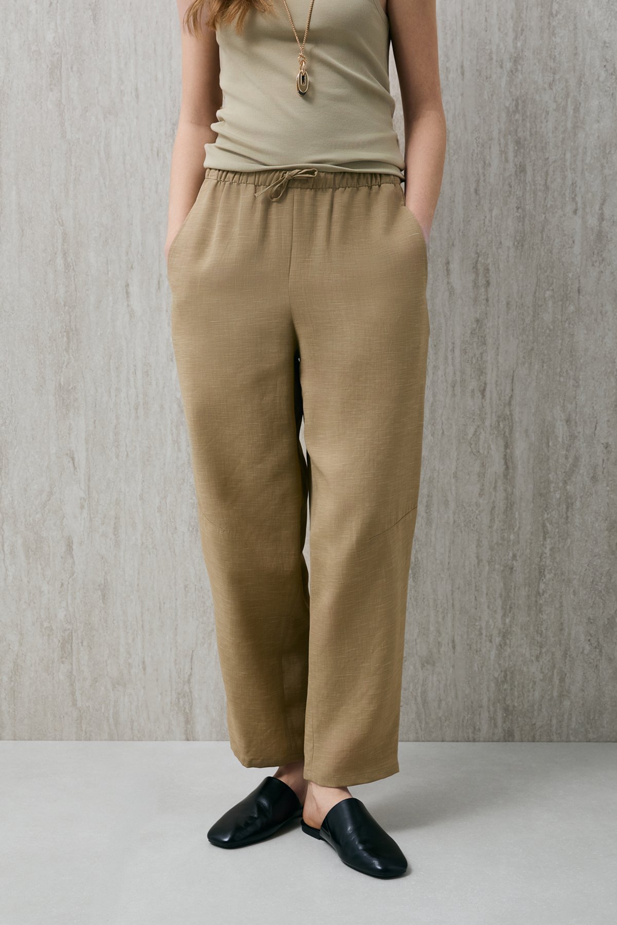 Humer Women's Trousers Camel Hair - LUFIAN