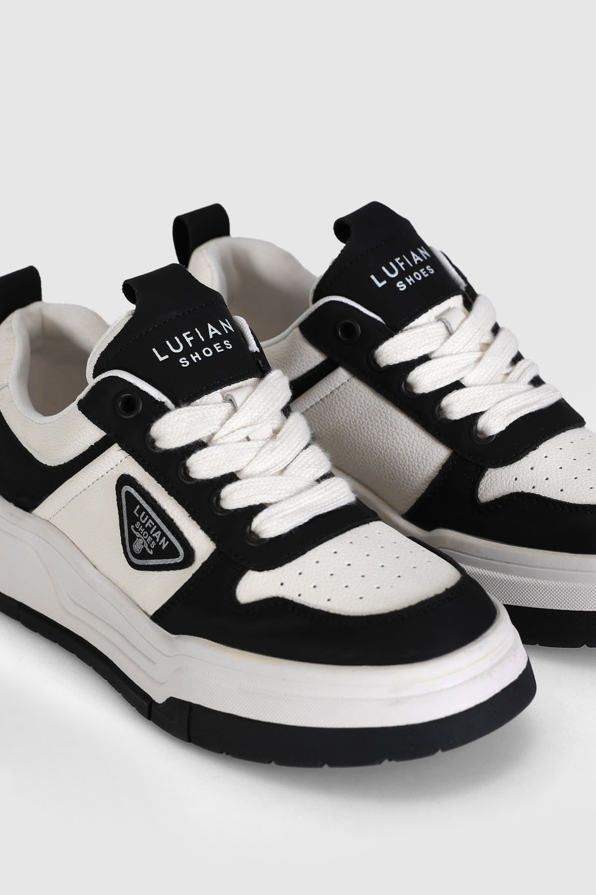 Jennıfer Women's Sneaker Shoes Black - LUFIAN