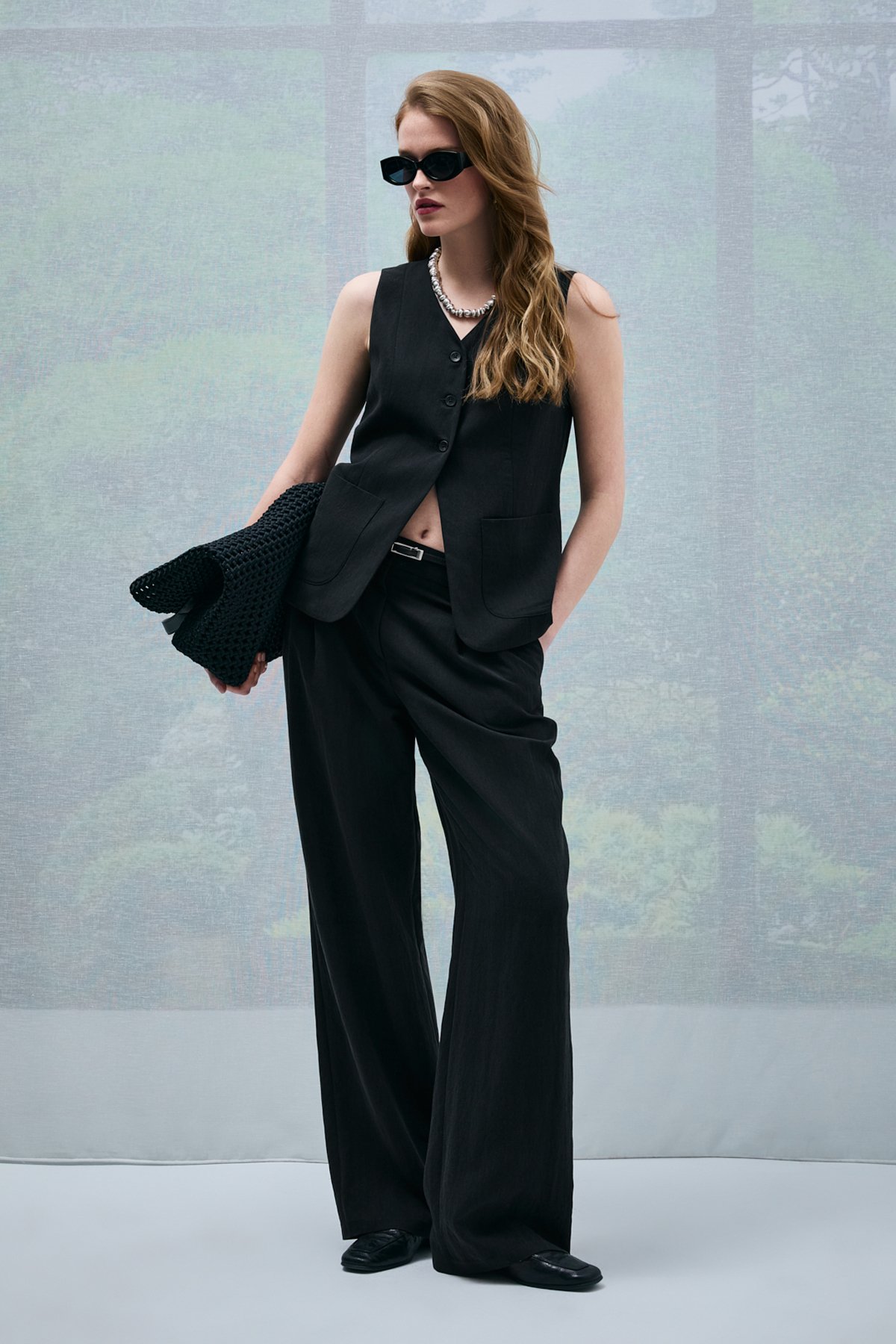 Kate Pinstriped Palazzo Pants Black - LUFIAN (1)