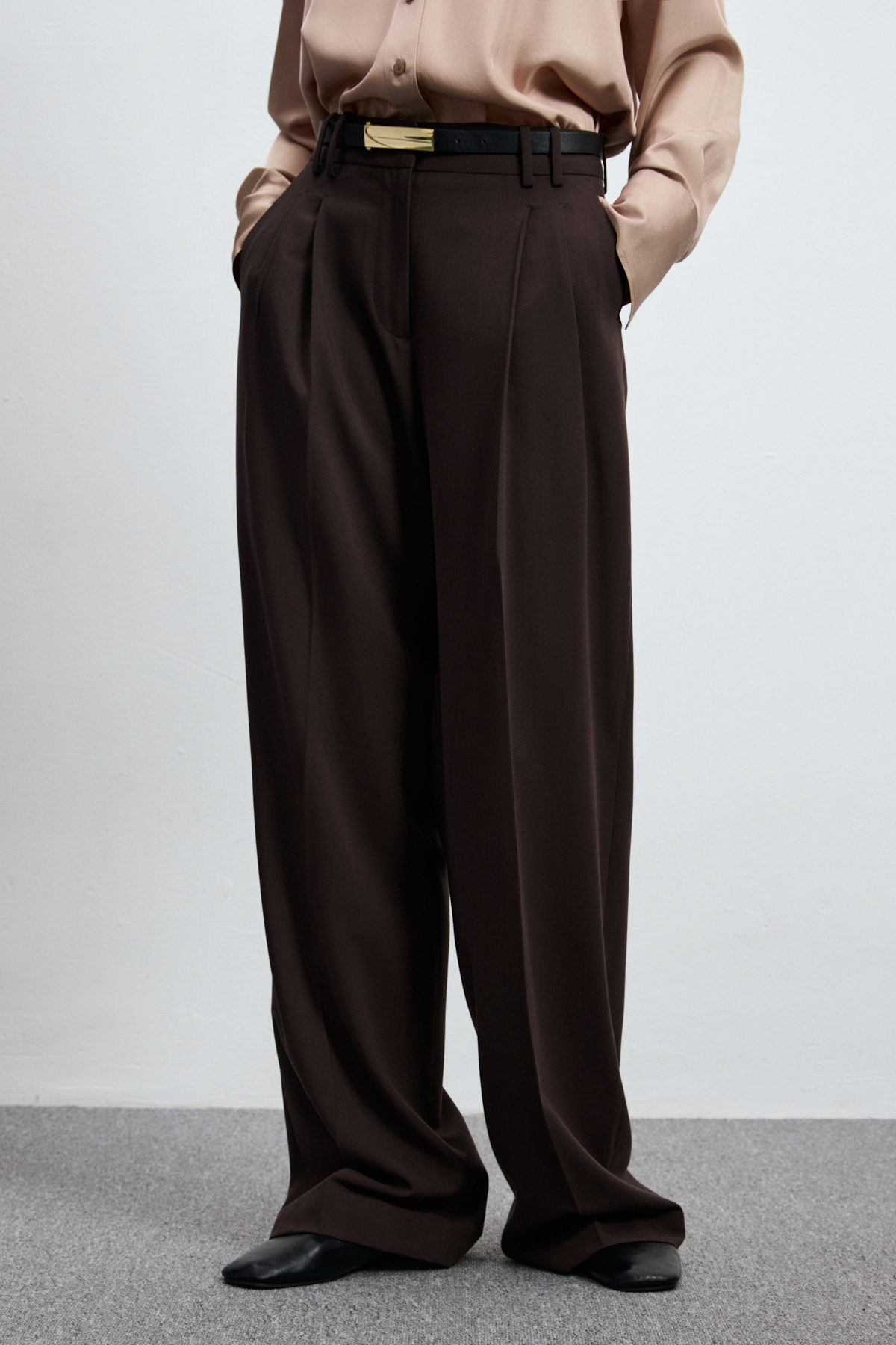 Kate Women's Pants Dark Brown - LUFIAN