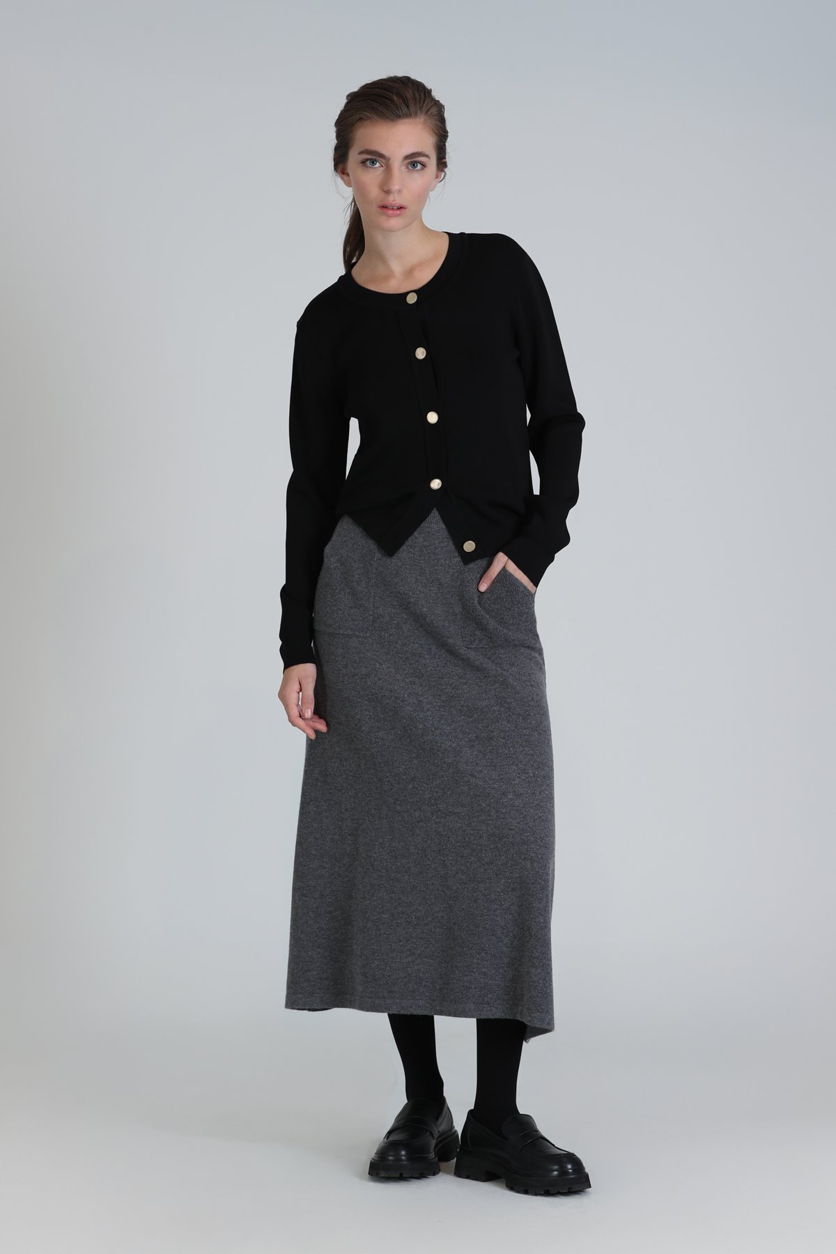 Leeds Women's Cardigan Black - LUFIAN