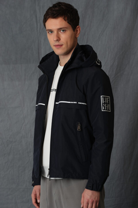 Martın Male Coat Black - Lufian