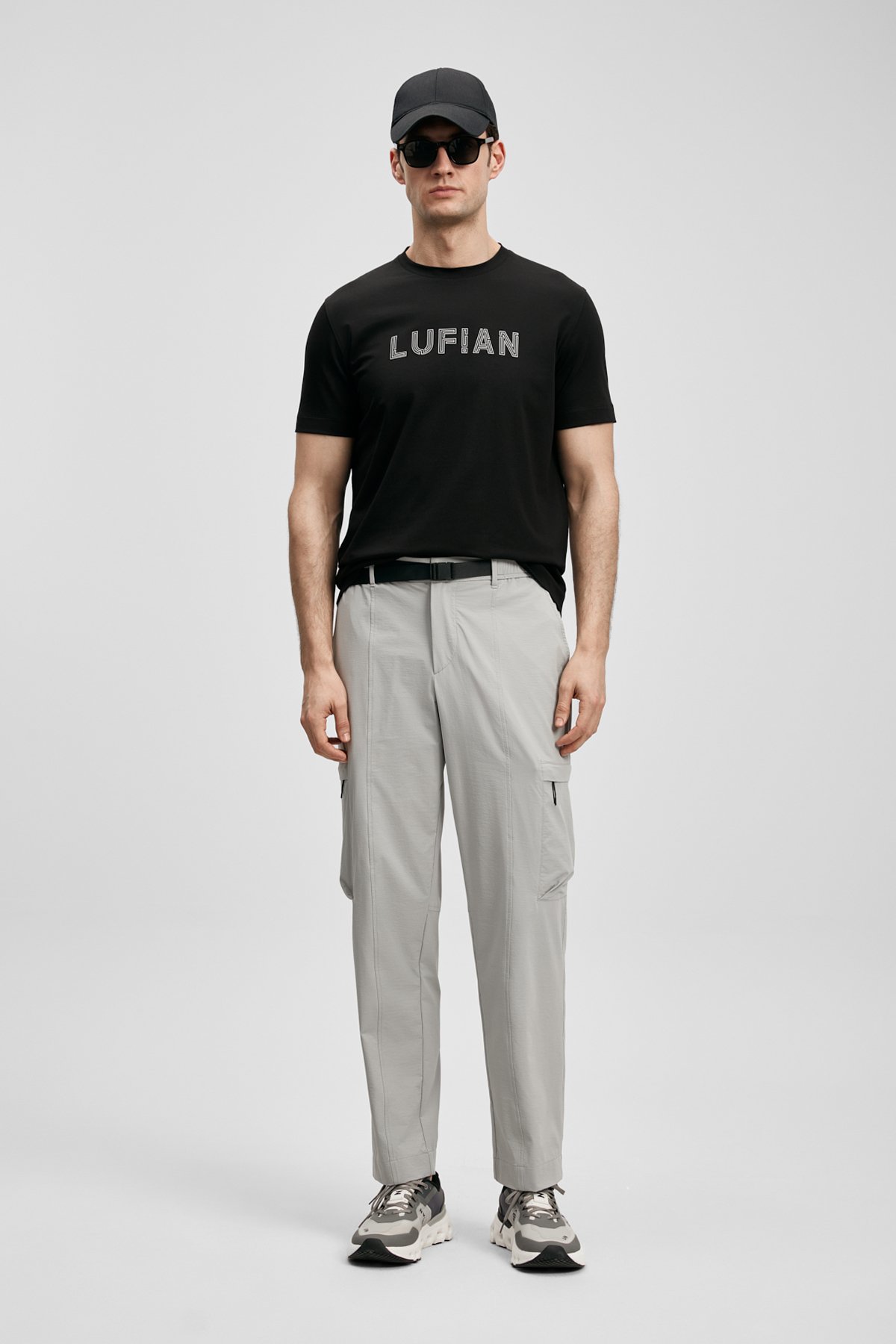 Oscar Modern Graphic T-Shirt Black - LUFIAN