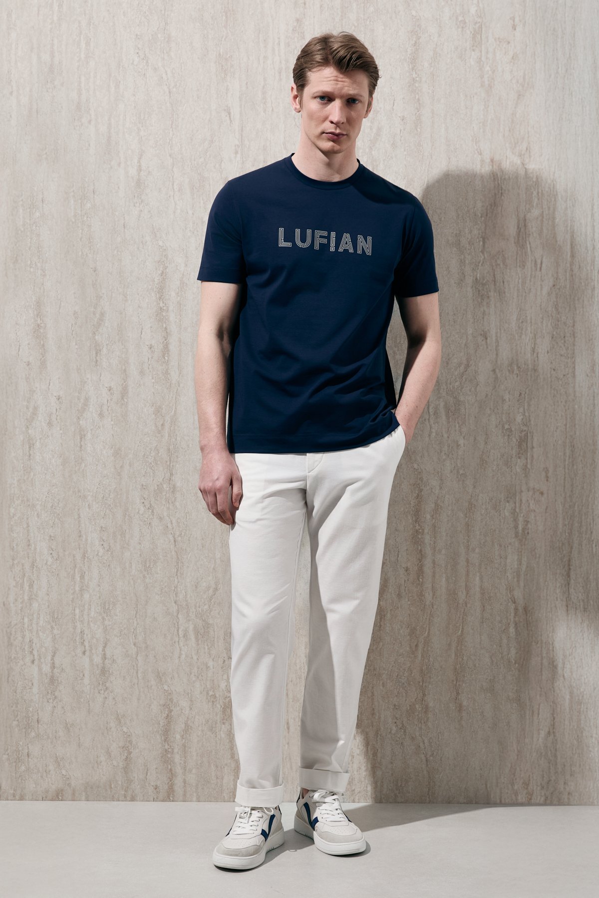 Oscar Modern Graphic T-Shirt Navy Blue - LUFIAN